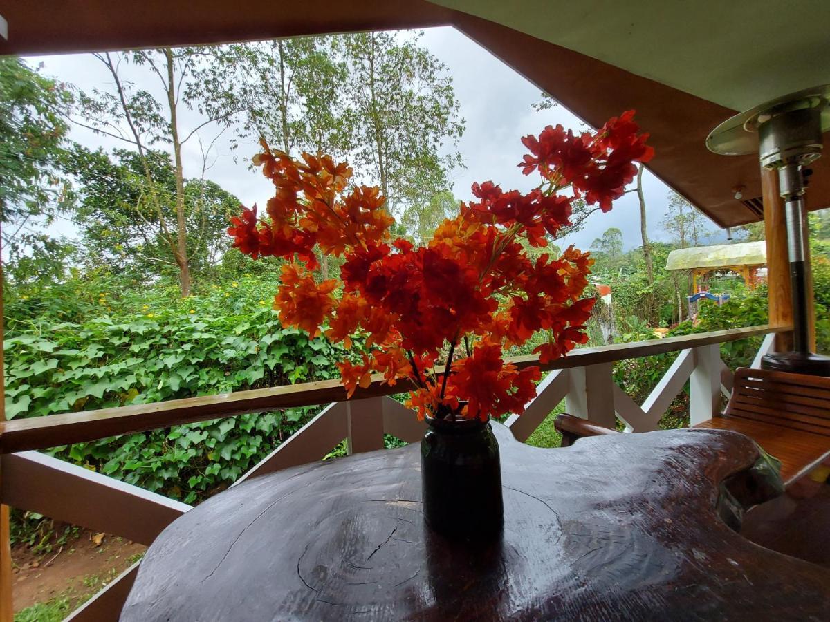 Dahilayan Comfy Cabin Manolo Fortich Exterior foto